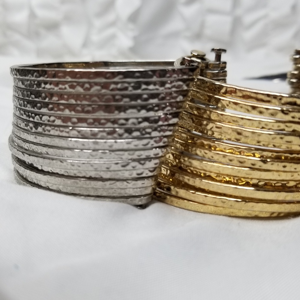 Bangle - Picture 4 of 5
